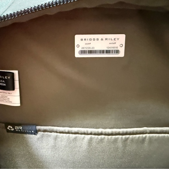 Briggs & Riley Green Men's Backpack - Picture 10 of 15